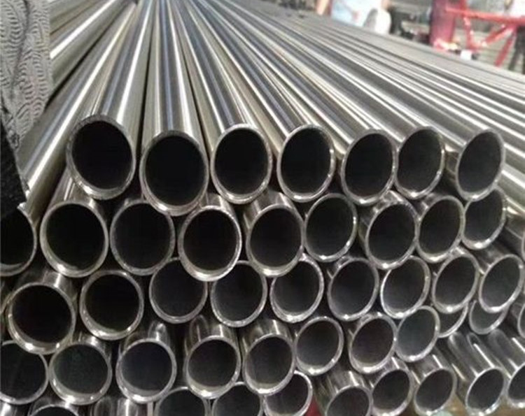 厚壁不锈钢管需选对焊材.jpg 厚壁不锈钢管需选对焊材.jpg