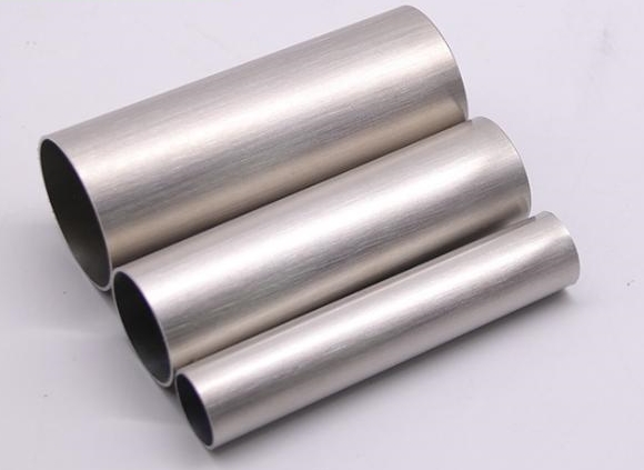 304薄壁不锈钢管拉丝后会生锈吗?.jpg 304薄壁不锈钢管拉丝后会生锈吗?.jpg