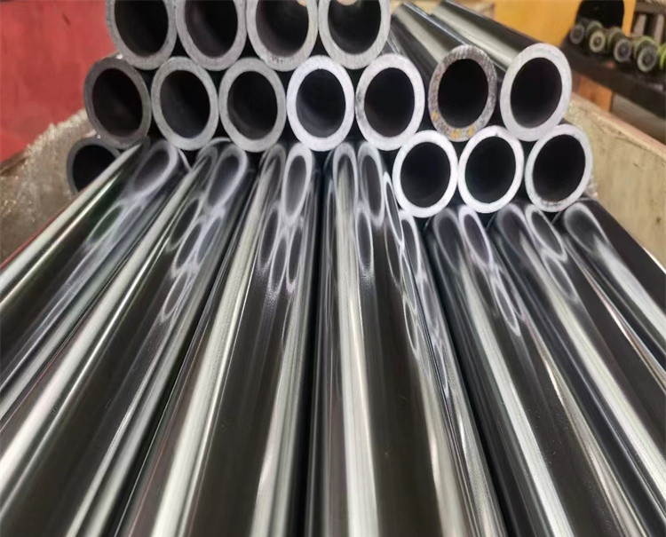 304L精密不锈钢管抗腐蚀性能.jpg 304L精密不锈钢管抗腐蚀性能.jpg