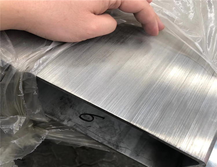 如何采购厚壁不锈钢管.jpg 如何采购厚壁不锈钢管.jpg